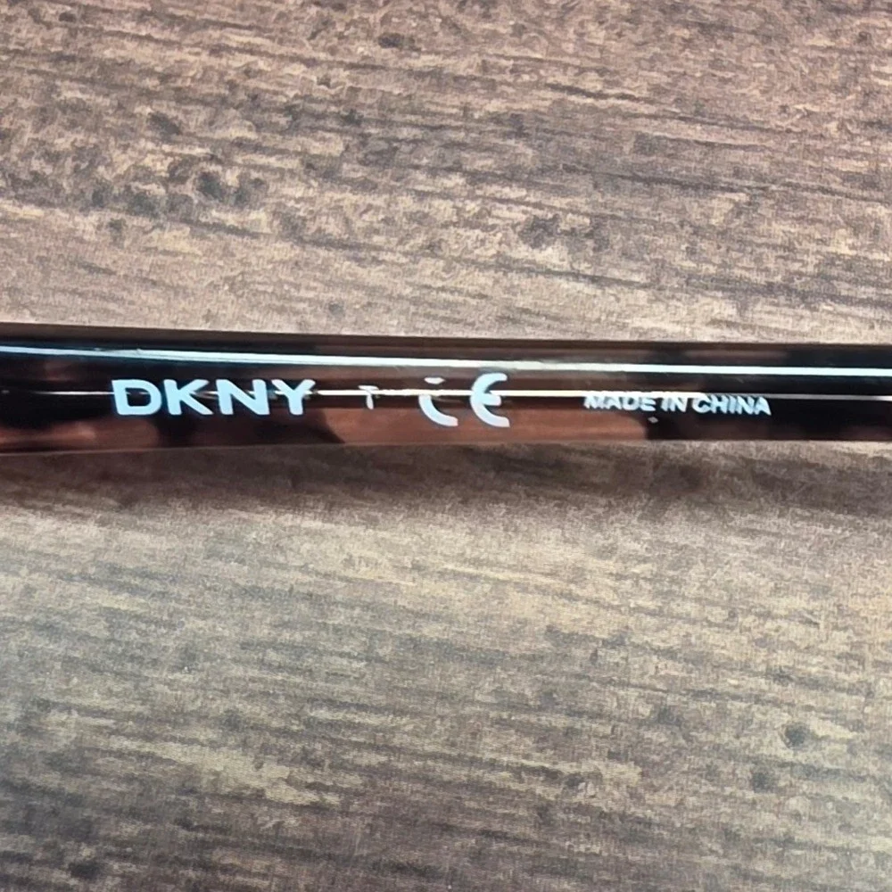 Dkny eyewear grading